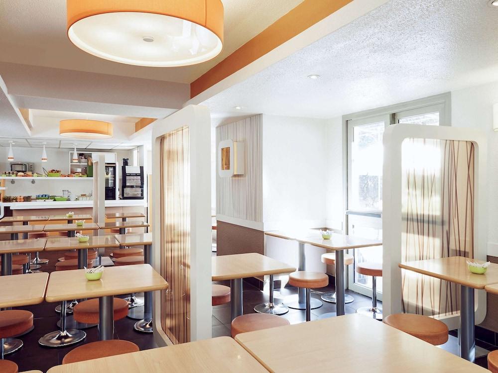 B&B Hotel Marseille Parc Chanot Экстерьер фото
